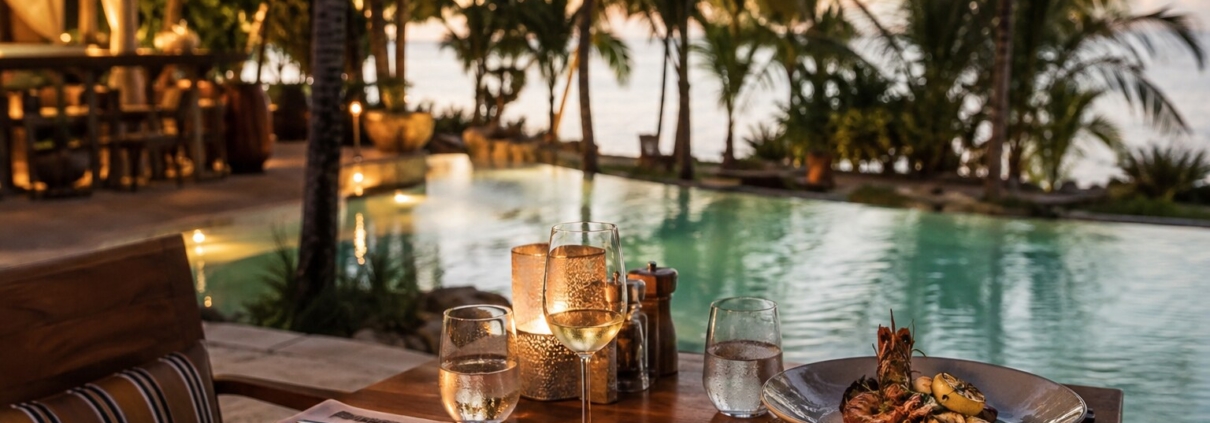 Where to eat in Watamu – poolside dining at Visiwa Restaurant